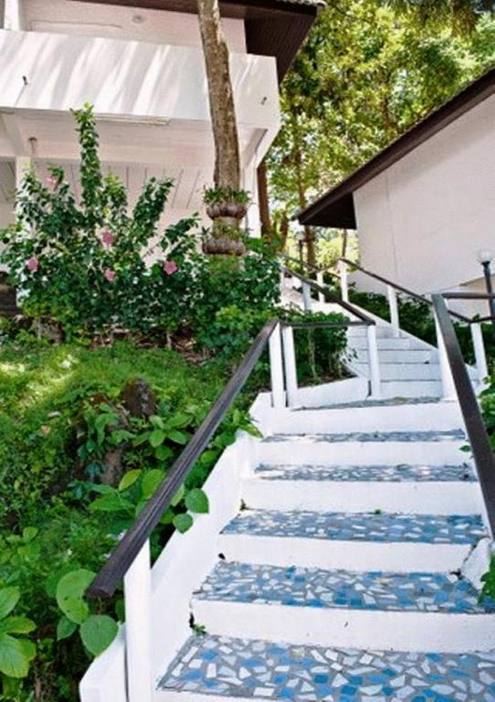 Hotel Karon Cliff Contemporary Boutique Bungalows Exterior foto